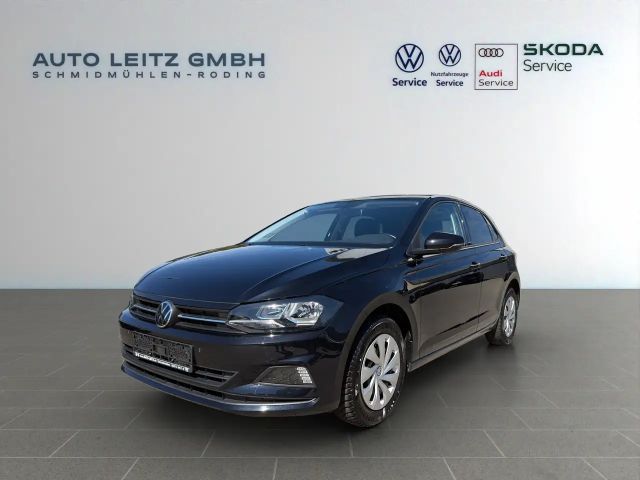 Volkswagen Polo 1.0 TSI United Navi APP SHZ PDC LM15 2021 Benzine