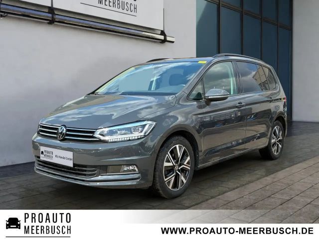 Volkswagen Touran Comfortline AHK/ADAPTLED/PANO/STNDHZNG/RFK 2025 Diesel