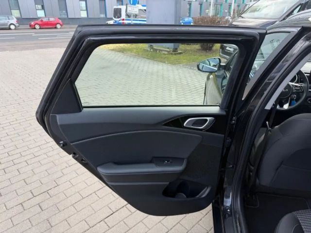Kia Ceed / cee'd