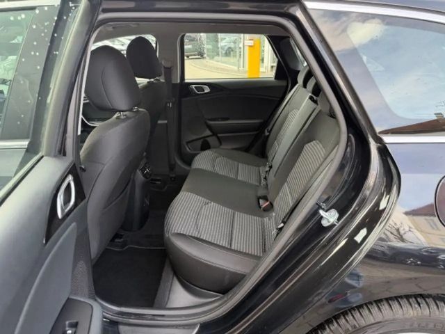 Kia Ceed / cee'd