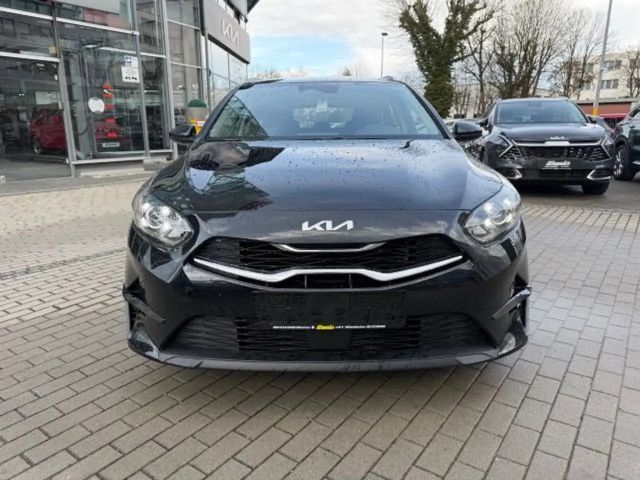 Kia Ceed / cee'd