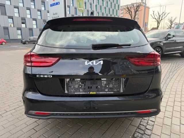 Kia Ceed / cee'd