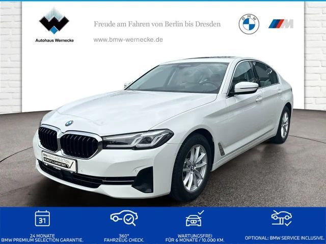 BMW 540 d xDrive Limousine HiFi DAB Aktivlenkung LED 2022 Diesel