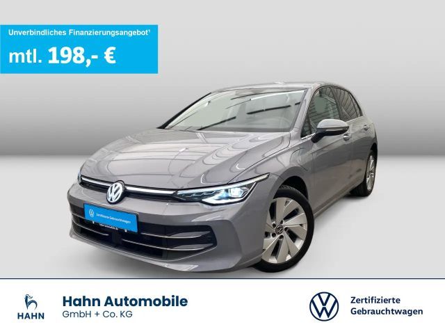 Volkswagen Golf VIII 1.5TSIe DSG Style Matrix CAM Navi ACC 2025 Hybride / Benzine