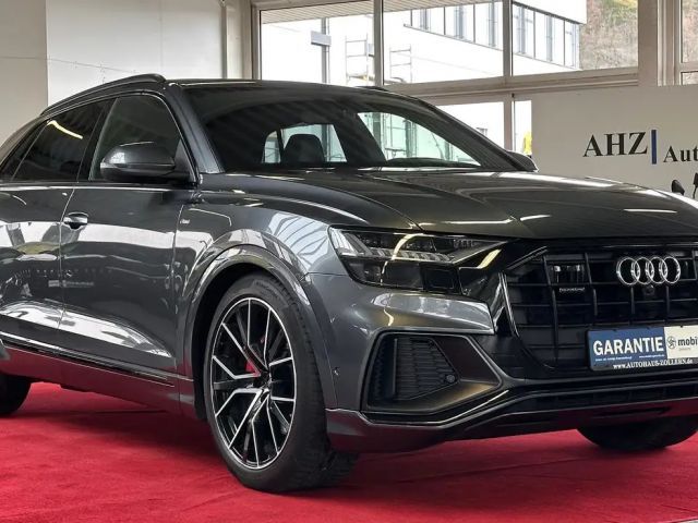 Audi Q8 50 TDI quattro S LINE AHK STANDHZ PANO Allradlenku 2021 Diesel