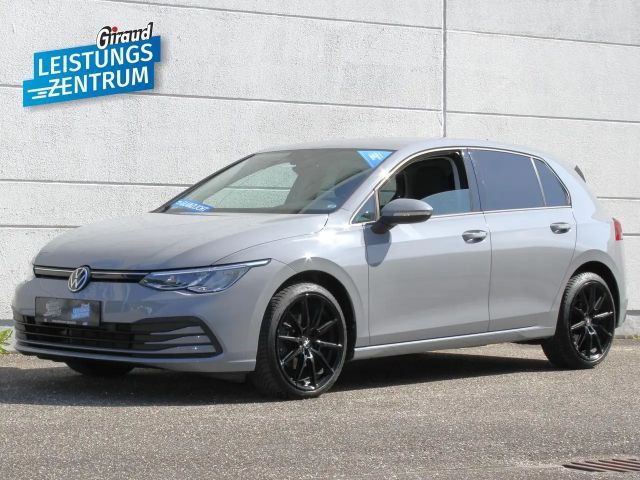 Volkswagen Golf 1.5 TSI Live Kamera ACC LED PDC 18" Alu 2021 Benzine