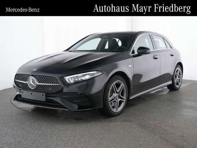 Mercedes-Benz A 250 A 250 e AMG PREMIUM PLUS+PANO+360°+HEAD-UP Navi 2025 Hybride / Benzine
