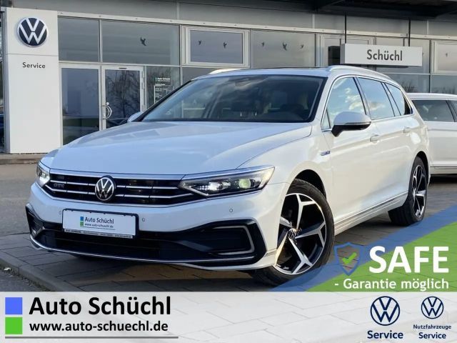 Volkswagen Passat Variant GTE 1.4 TSI DSG STANDHEIZUNG+PANO 2022 Hybride / Benzine