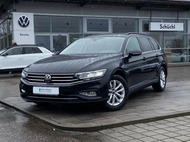 Volkswagen Passat Variant 2.0 TDI DSG Business PANORAMA+AHK 2022 Diesel