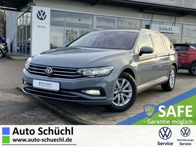 Volkswagen Passat Variant 2.0 TDI DSG Business NAVI+LED+AHK 2022 Diesel