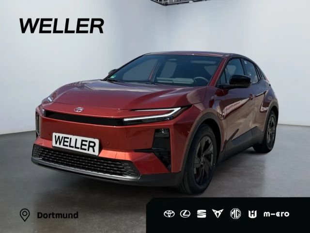 Toyota C-HR+