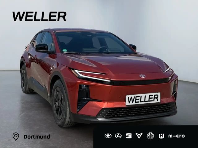 Toyota C-HR+