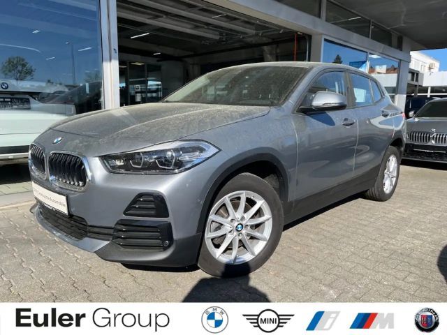 BMW X2 sDrive18i 17''LMR Navi LED DAB Sportsitze PDC Spor 2022 Benzine