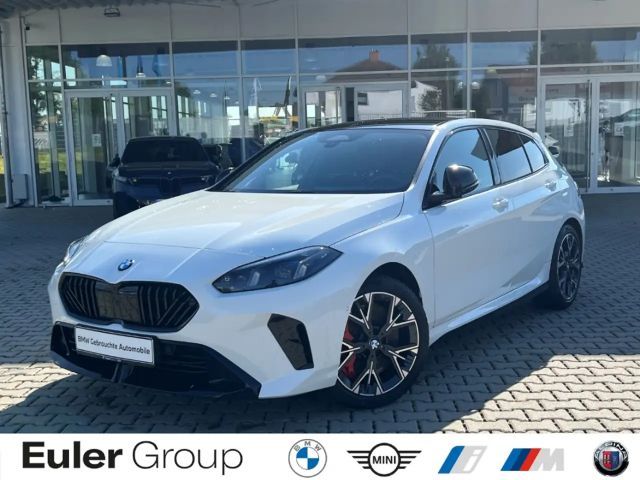 BMW 120 M Sport Pro H/K Aktivsitz DrivAss ParkAss ad.M-FW 2025 Benzine