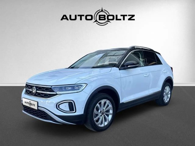 Volkswagen T-Roc 1.5 TSI Style ACT ACC Lane Ass. Park.Ass. 2022 Benzine