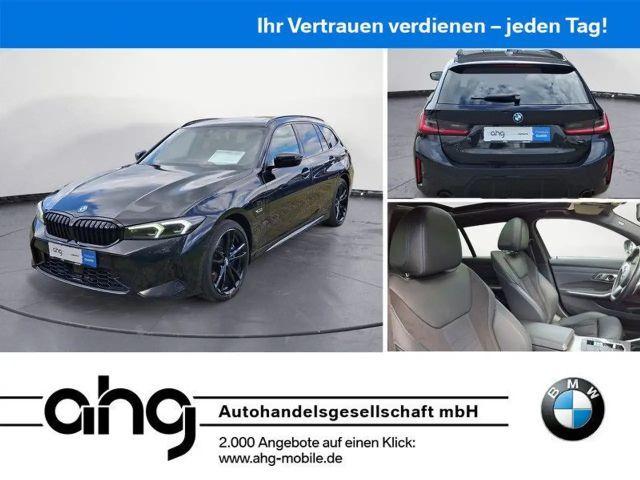 BMW 320 e Touring Auto M Sportpaket Pro, Panoramadach 2022 Hybride / Benzine