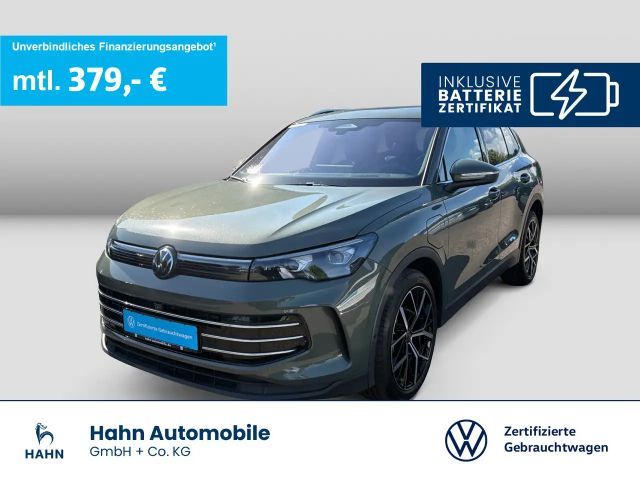 Volkswagen Tiguan 1.5TSIe DSG Elegance Dark Leder Pano 360° 2025 Hybride / Benzine