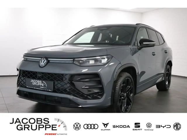 Volkswagen Tayron 2.0 TSI 4M R-Line "Black Style" DSG,Na 2025 Benzine