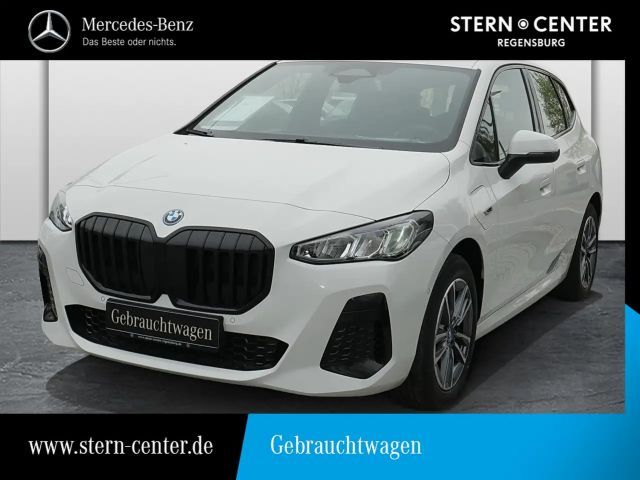 BMW 225 2022 Hybride / Benzine