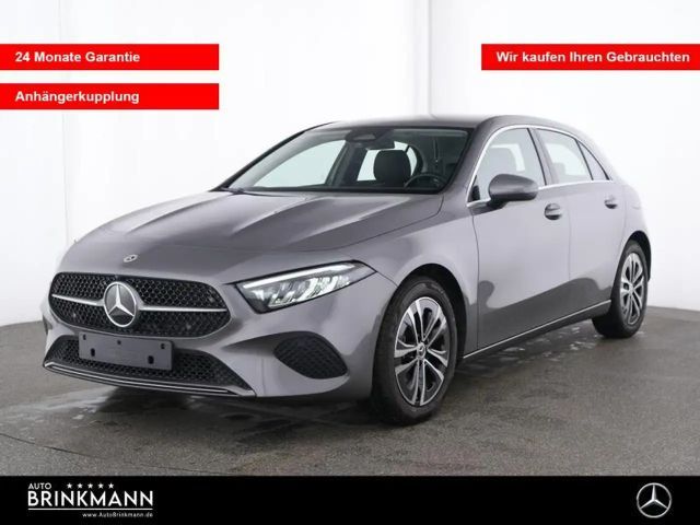 Mercedes-Benz A 180 A 180 AHK/LED/KAMERA/SPURH/ADVANCED/LENKRADHZG SHZ 2025 Benzine