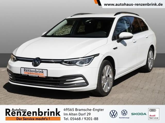 Volkswagen Golf VIII Variant Style eTSI DSG el. Heckklappe 2023 Benzine