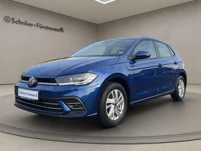 Volkswagen Polo 1.0 TSI Style (Matrix-LED/Kamera/Navi-App) 2022 Benzine