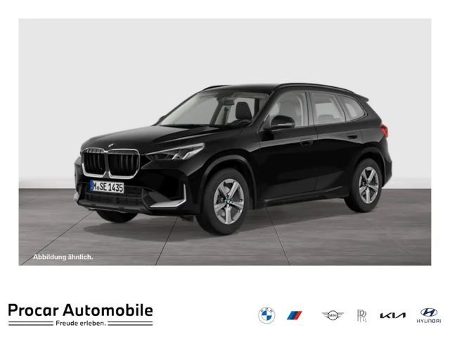 BMW X1 sDrive18i SAV RFK NAVI LED Sound Syst. DAB 2025 Benzine