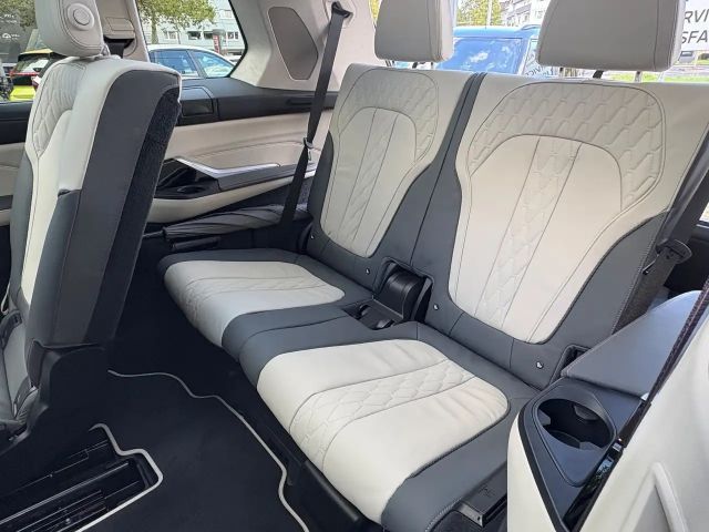 BMW X7 M