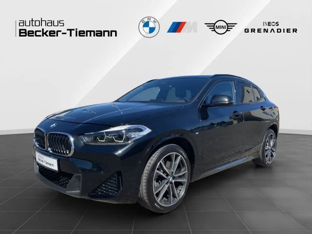 BMW X2 sDrive20i A,M Sportpaket,AHK,HuD,Komfortzugang,etc 2021 Benzine