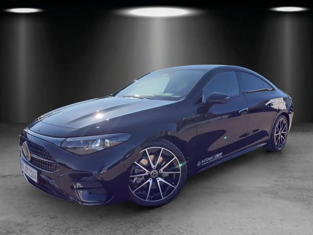 Mercedes-Benz CLA 220 AMG HeadUp PANO Burmester KeyGo 360 MLED 2026 Benzine