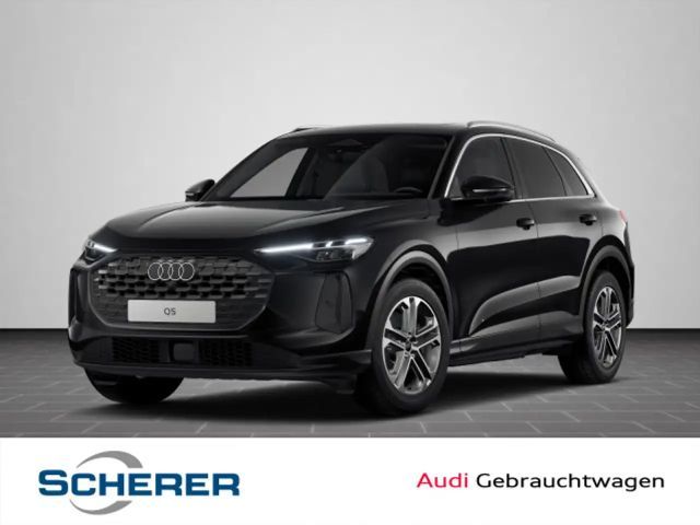 Audi Q5 TFSI quattro AHK Panoramdach 2025 Benzine