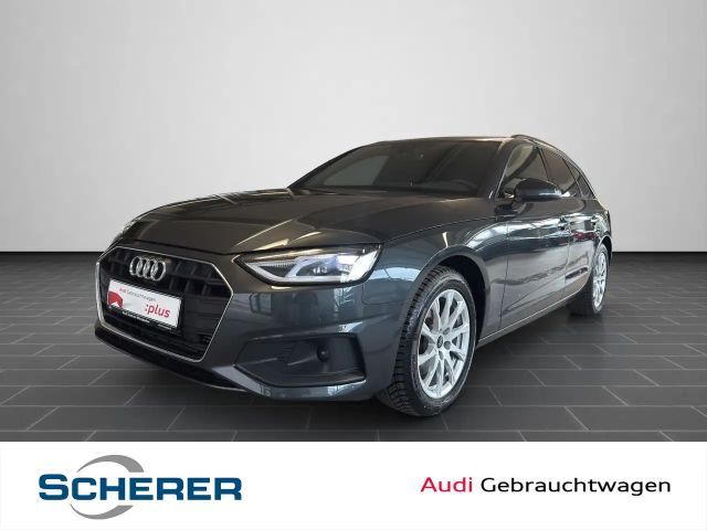 Audi A4 35 TFSI Head Up Navi S tronic 2023 Benzine