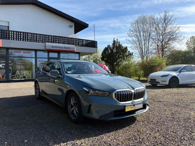 BMW 520 d xDrive  Automatik/Kamera/Navi/Leder 2024 Diesel