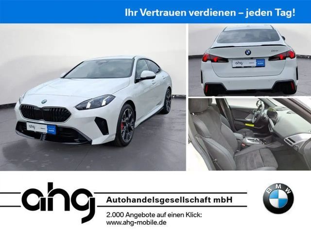 BMW 223 i xDrive M-Sport Pro *Shadow*Navi*Kamera*LED* 2025 Benzine