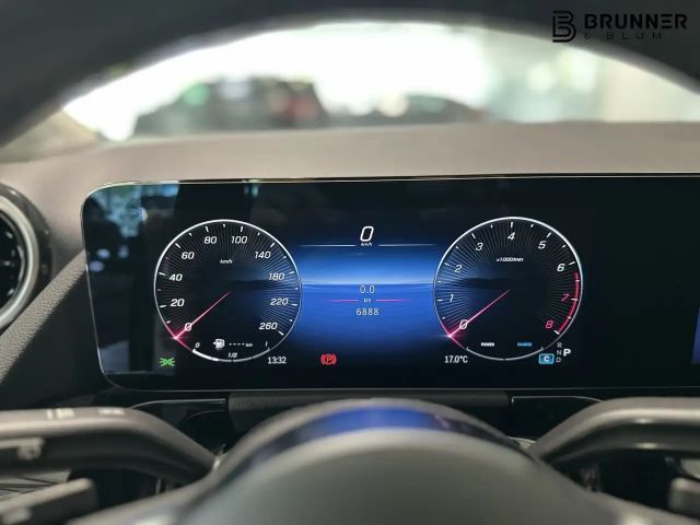 Mercedes-Benz B 180