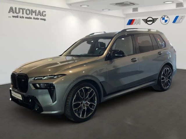 BMW X7 M 60i M-Sport-Pro*AHK*SkyLounge*DrivingAssistProf*Pa 2024 Benzine