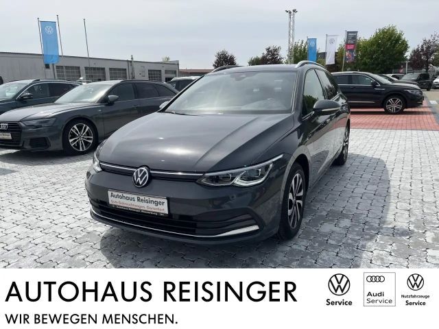 Volkswagen Golf VIII Variant 1.5 TSI Active (APP+NAVI+LED+RearView 2022 Benzine