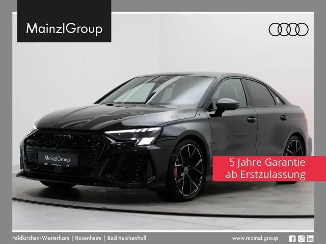 Audi RS3 quattro RS-Abgas Matrix 360° B&O 2023 Benzine