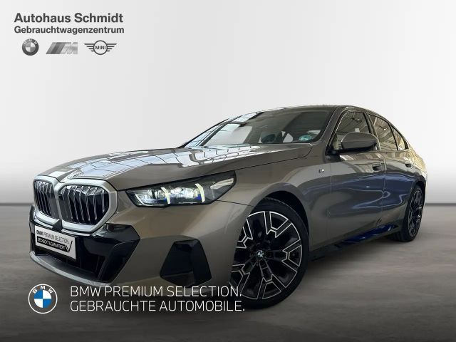 BMW 520 d 501€ netto/mtl.*M Sportpaket*20 Zoll*H/K*Komfort 2025 Diesel