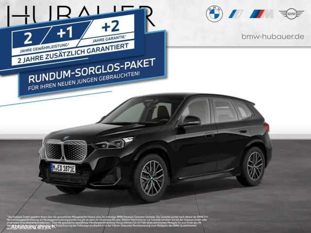BMW iX1 xDrive30 [M Sport, HUD, AHK, HK Sound, 360°] 2025 Elektrisch