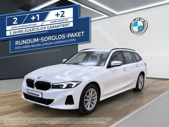 BMW 318 i Touring [LC Prof, DA Prof., HK Sound, 360°] 2025 Benzine