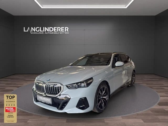 BMW 520 i Touring MSport NP 73.139,- AHK h/k Pano 2025 Benzine