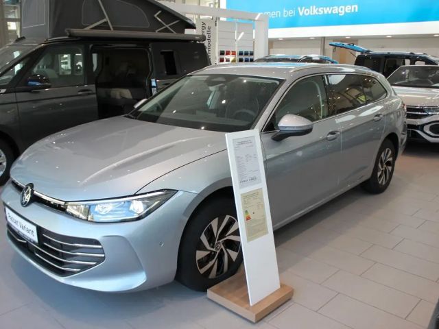 Volkswagen Passat Variant Business 2.0 TDI DSG Navi,LED 2025 Diesel