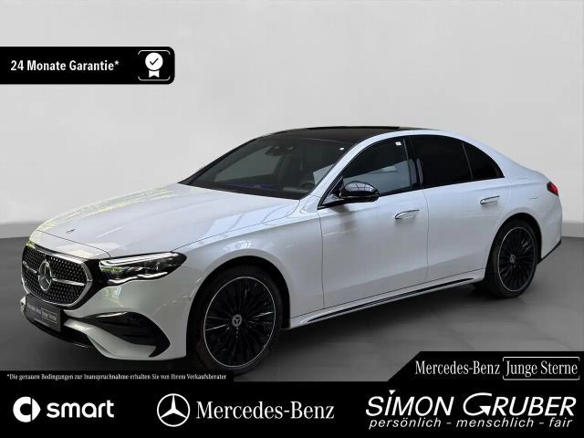 Mercedes-Benz E 300 e AMG Night Pano Superscreen Leder AHK 2023 Hybride / Benzine