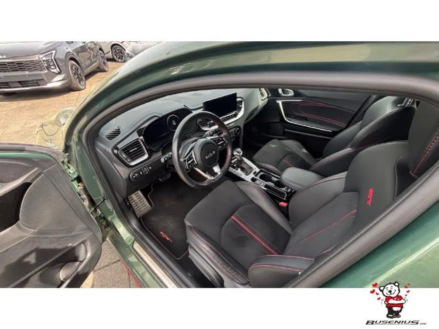 Kia Ceed / cee'd