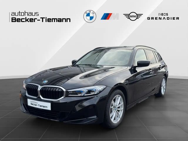 BMW 318 i Tour| Sportsitze| L-rate 369,-mtl| Garantie 02.2 2025 Benzine