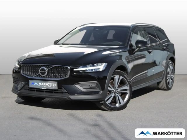 Volvo V60 Cross Country Plus AWD 2023 Diesel