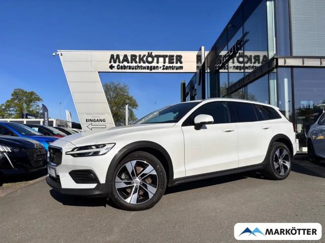 Volvo V60 Cross Country B4 AWD Plus/AHK/ACC/BLIS/PANO 2022 Diesel