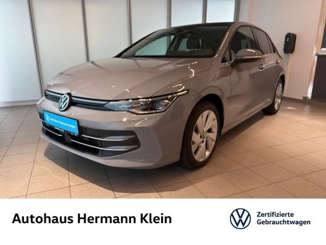 Volkswagen Golf VIII 1,5 eTSI Style LED-Matrix, Massage FS, Navi 2025 Benzine