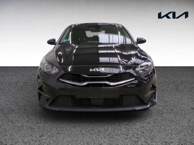 Kia Ceed / cee'd